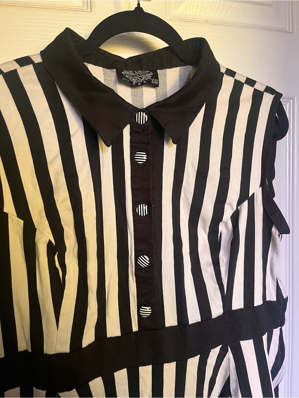 Black & White Striped Dress - Picture 2 of 4